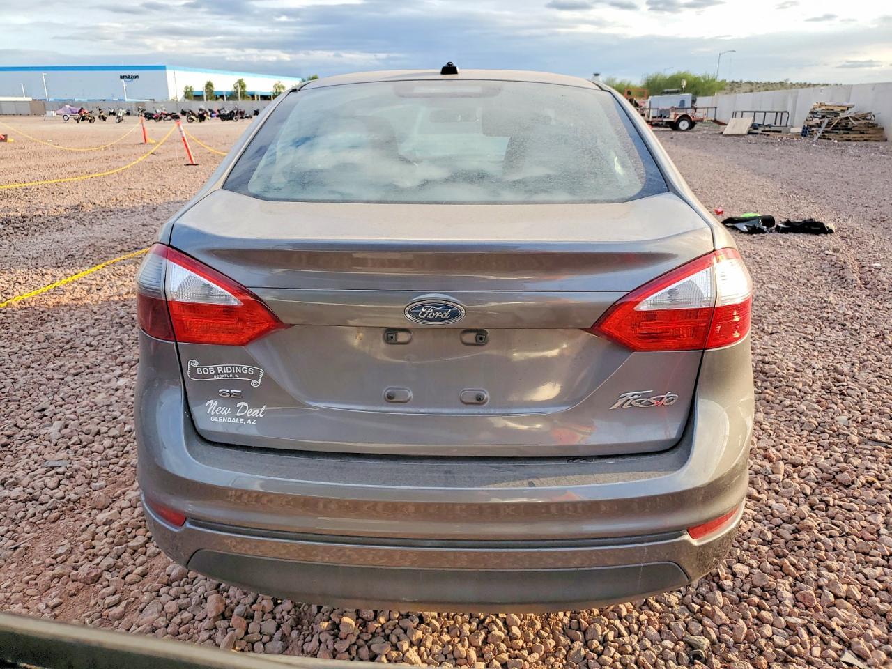 2014 Ford Fiesta Se - Фото 6