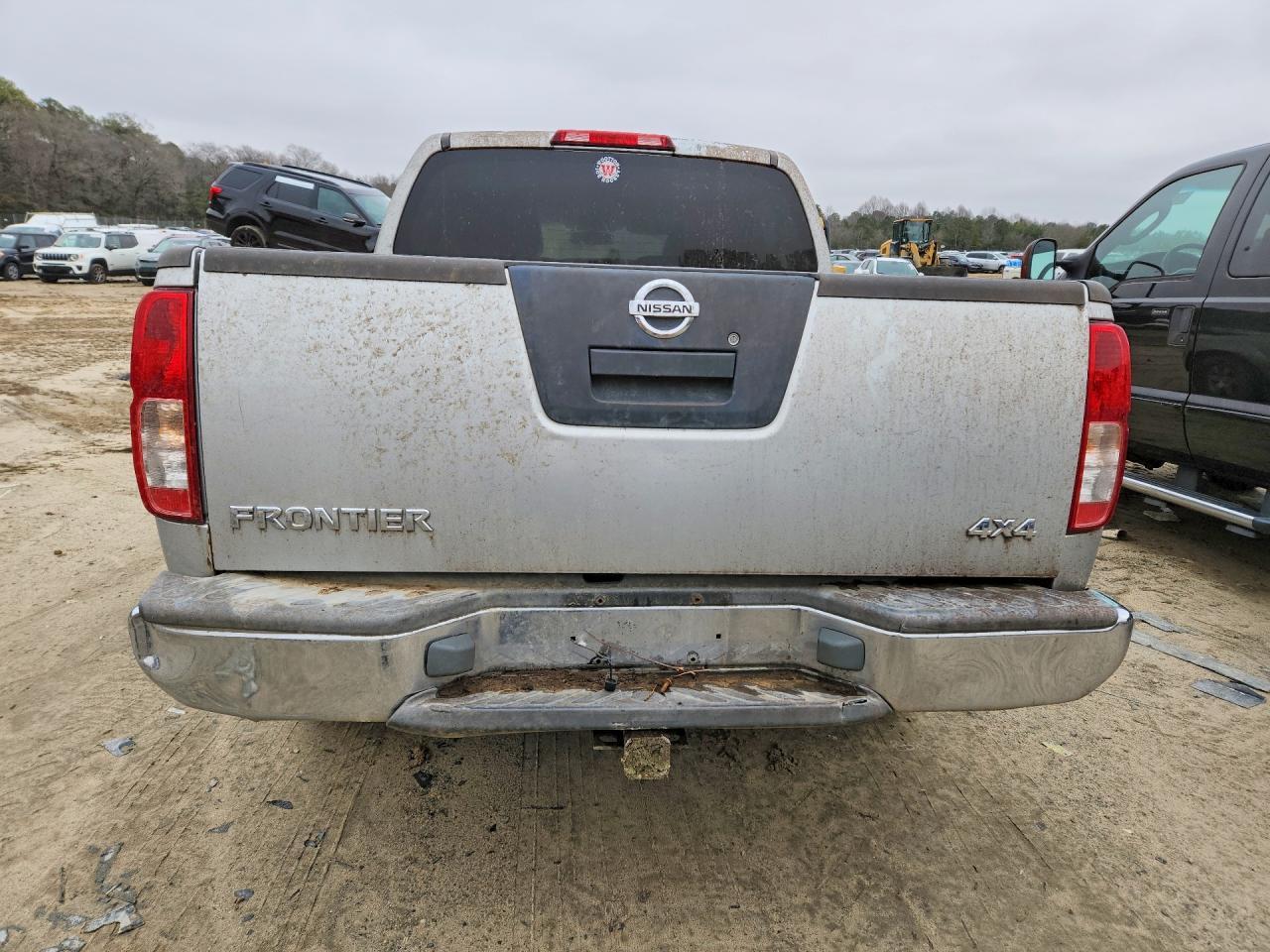 2005 Nissan Frontier Crew Cab Le - Фото 6