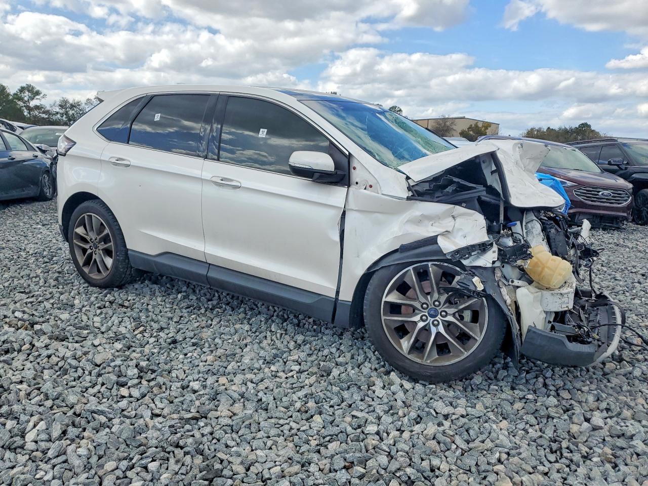 2015 Ford Edge Titanium - Фото 4