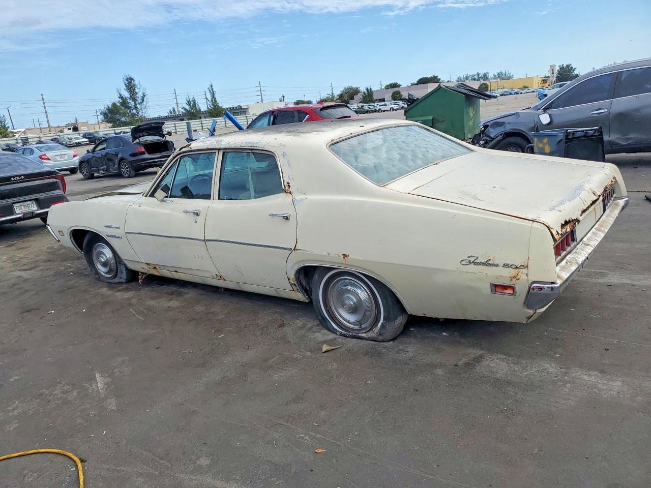1970 Ford Fairlane - Фото 2