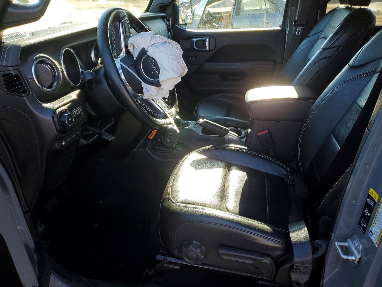 2022 Jeep Wrangler Unlimited Sahara 4Xe - Image 7