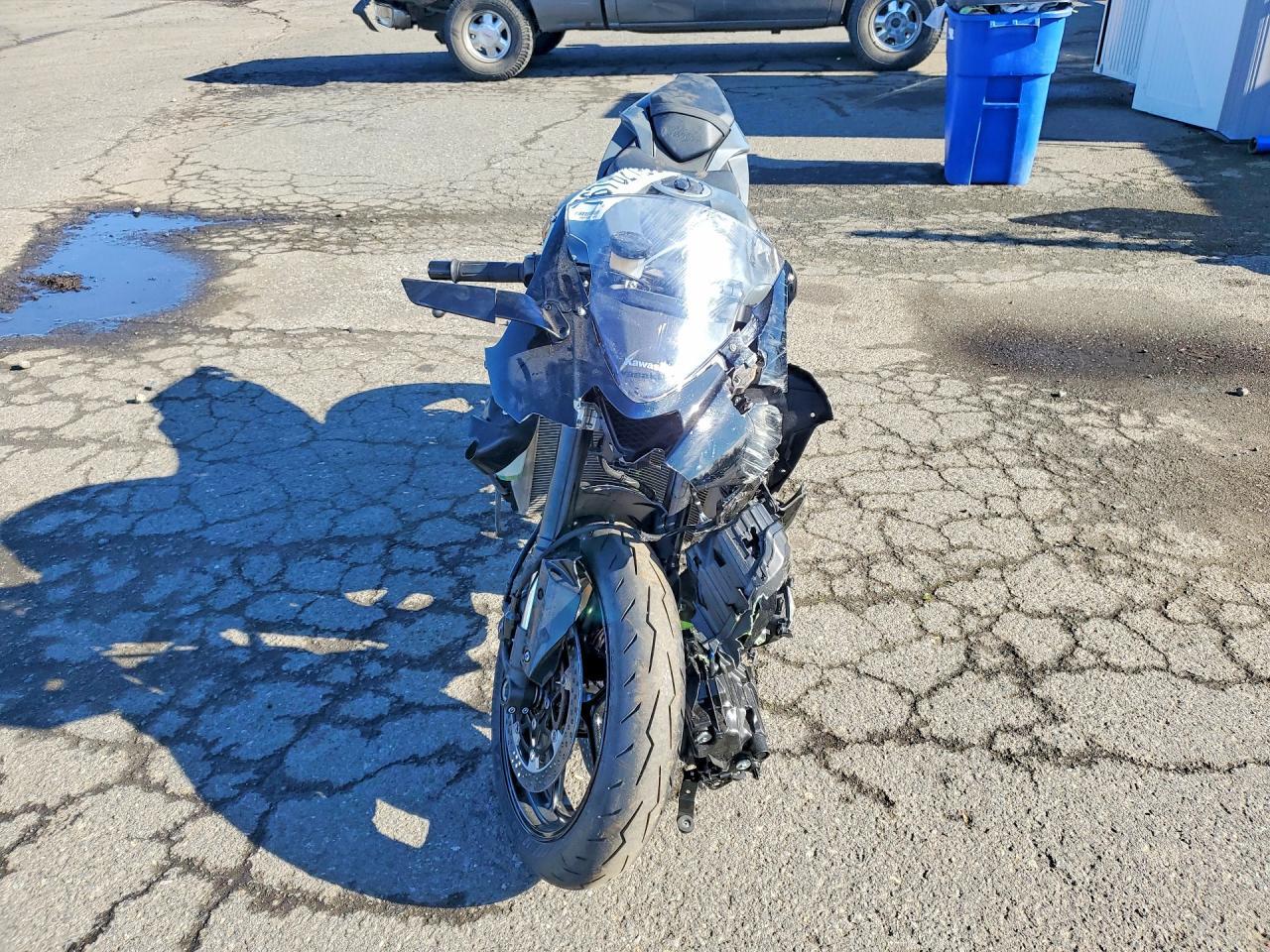 2025 Kawasaki Zx636 K - Фото 2