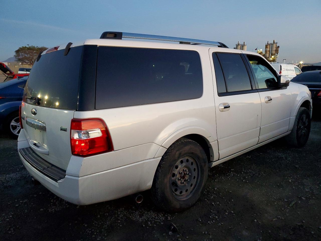 2010 Ford Expedition El Limited - Фото 3
