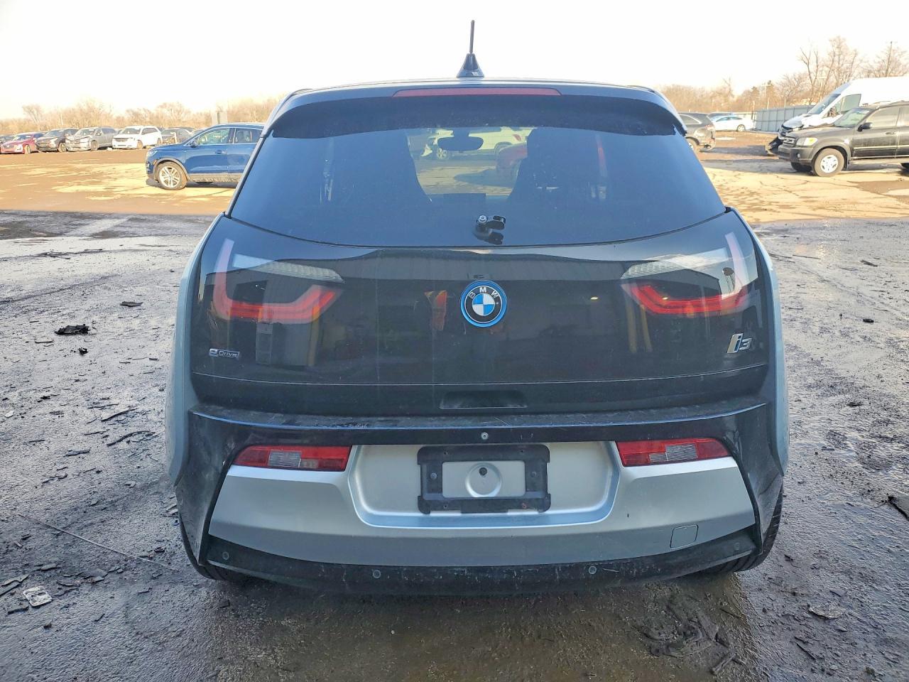 2017 BMW I3 Rex - Image 6
