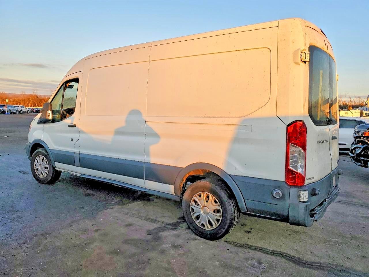 2015 Ford Transit T-250 - Image 2