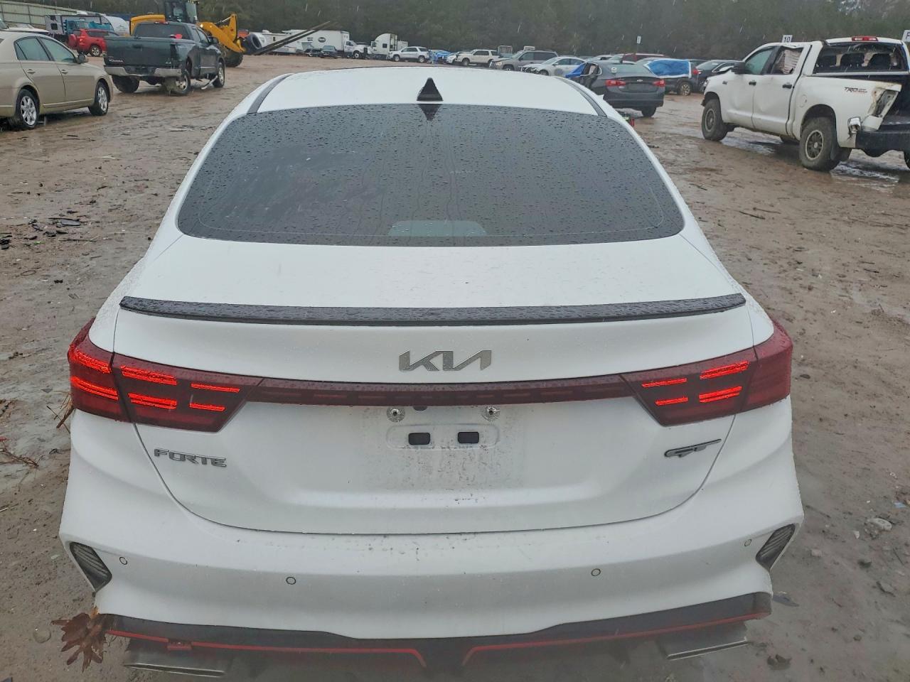 2023 Kia Forte Gt - Image 6