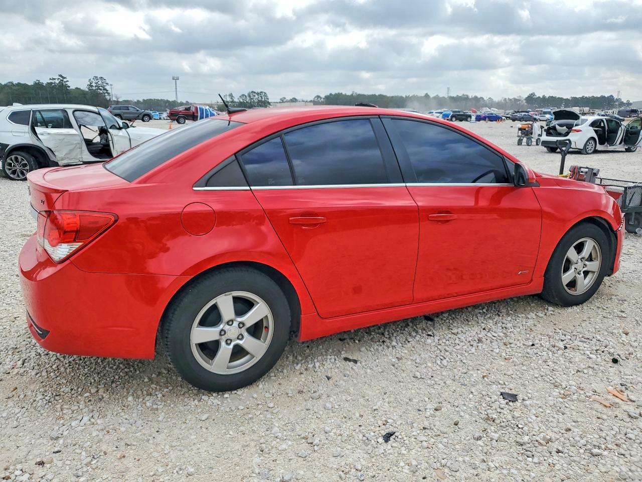 2014 Chevrolet Cruze Lt - Image 3