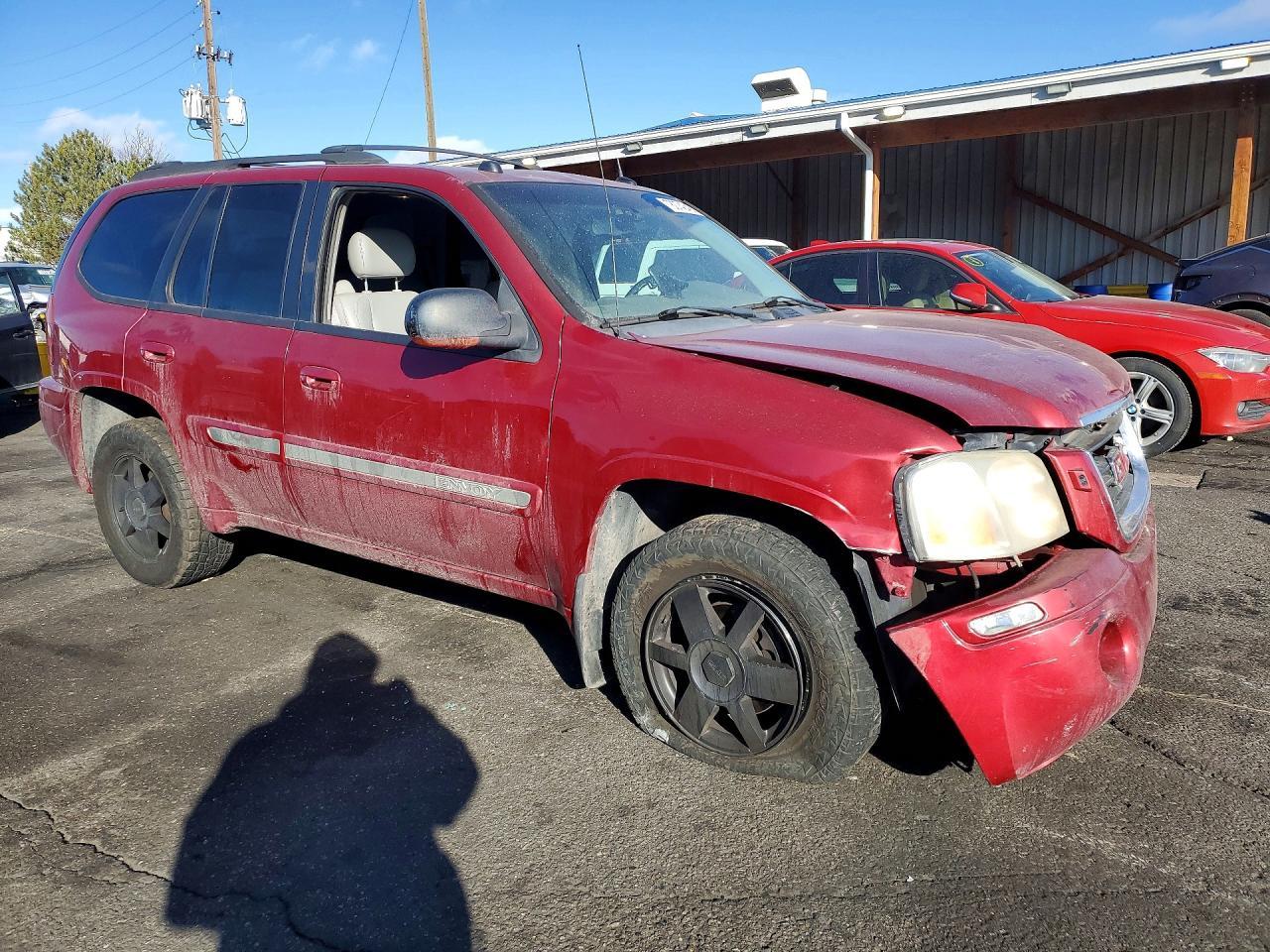 2005 GMC Envoy - Image 4