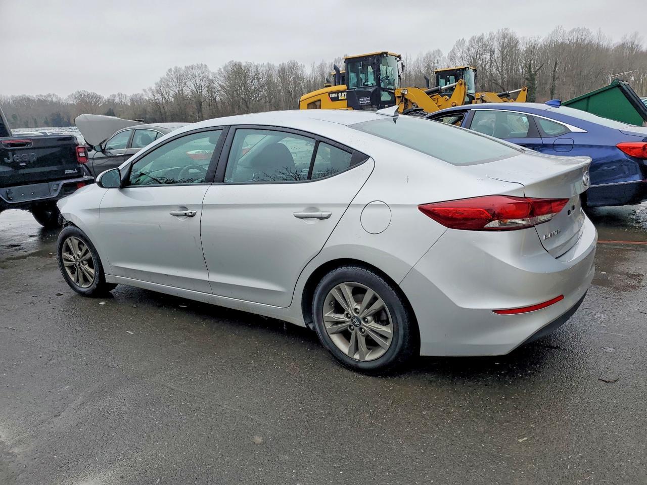2018 Hyundai Elantra Value Edition - Image 2