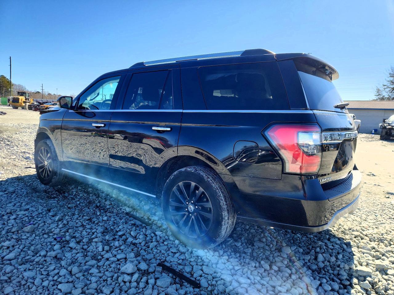 2020 Ford Expedition Limited - Image 2