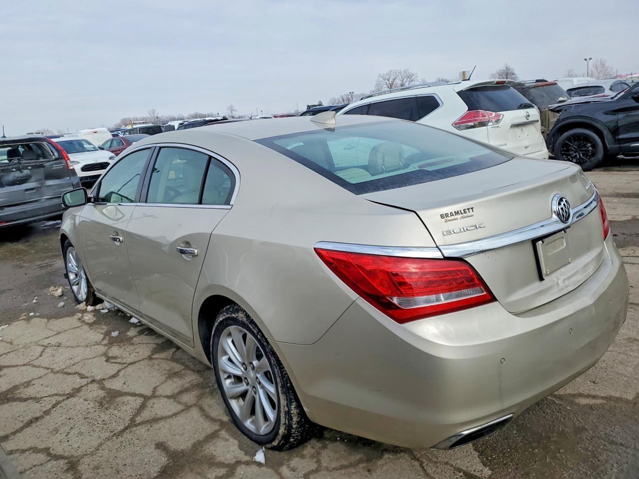 2015 Buick Lacrosse - Фото 2