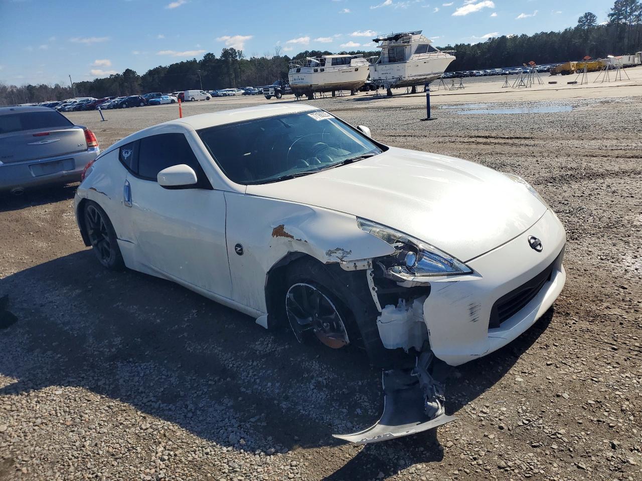 2016 Nissan 370Z Base - Фото 4