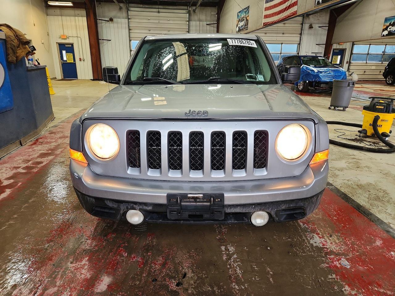 2016 Jeep Patriot Latitude - Фото 5