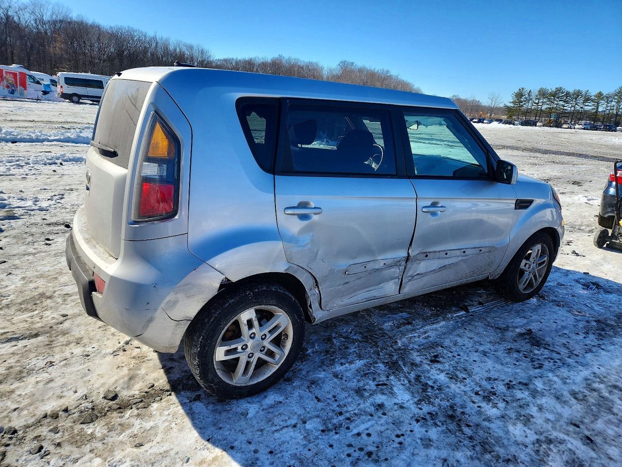2011 Kia Soul + - Фото 3