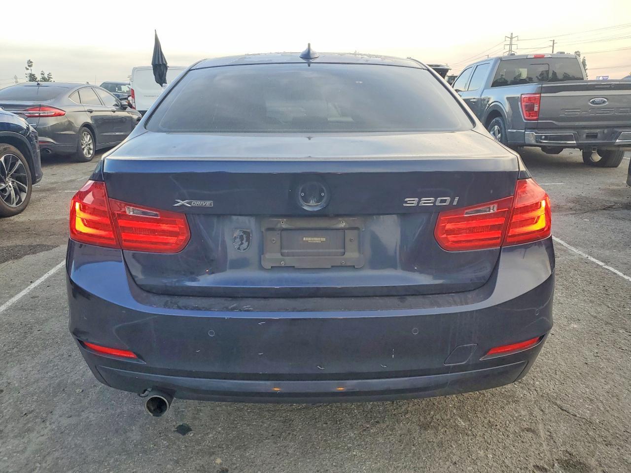 2014 BMW 320 I xDrive - Фото 6