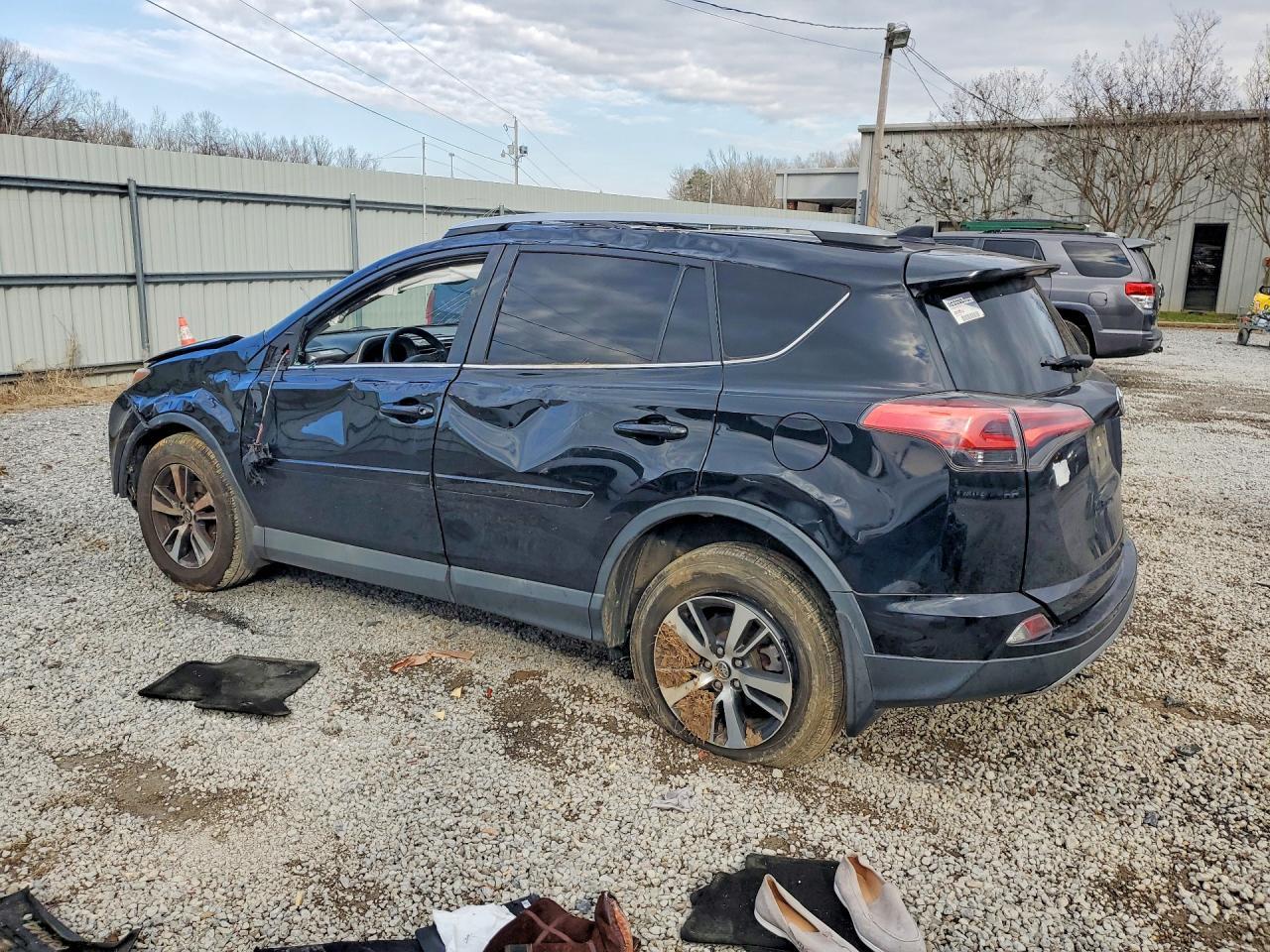 2017 Toyota Rav4 Xle - Фото 2