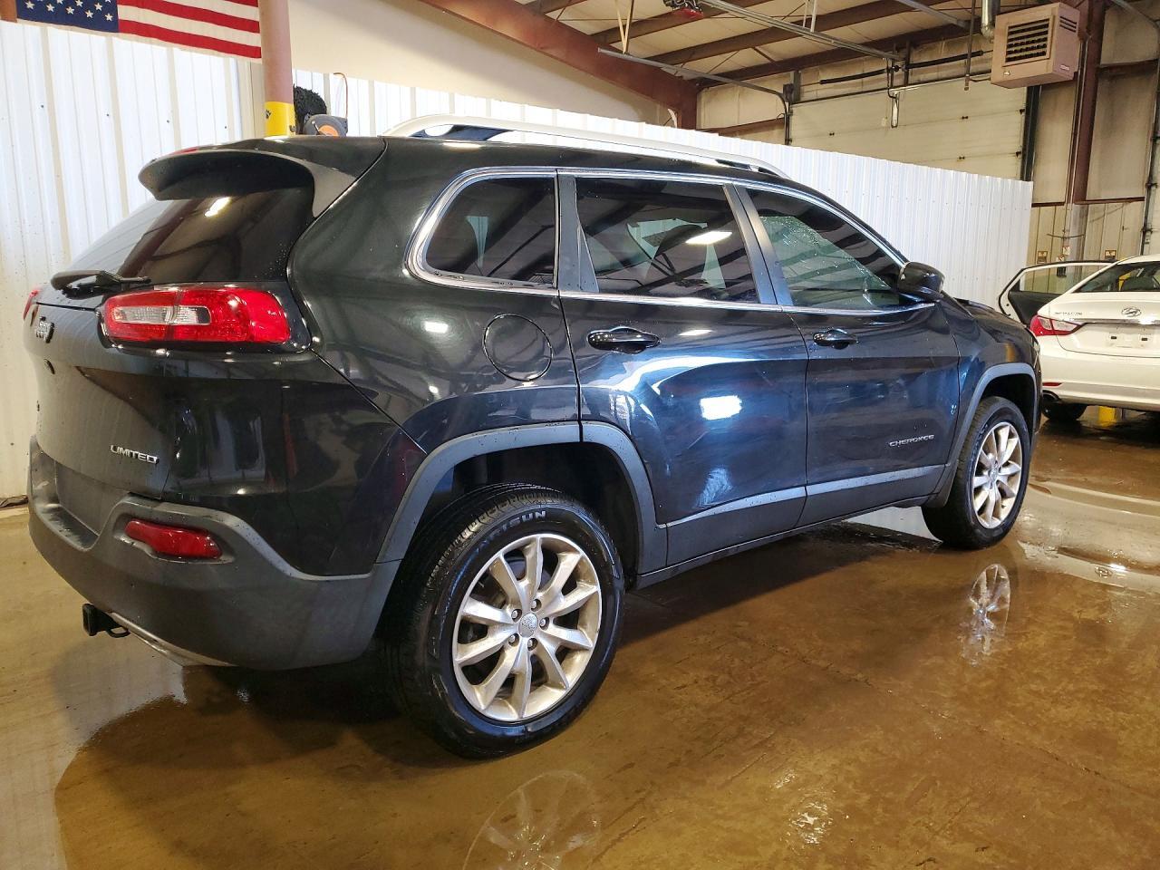 2015 Jeep Cherokee Limited - Image 3