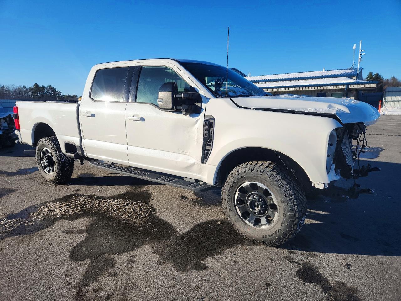 2025 Ford F250 Super Duty - Фото 4