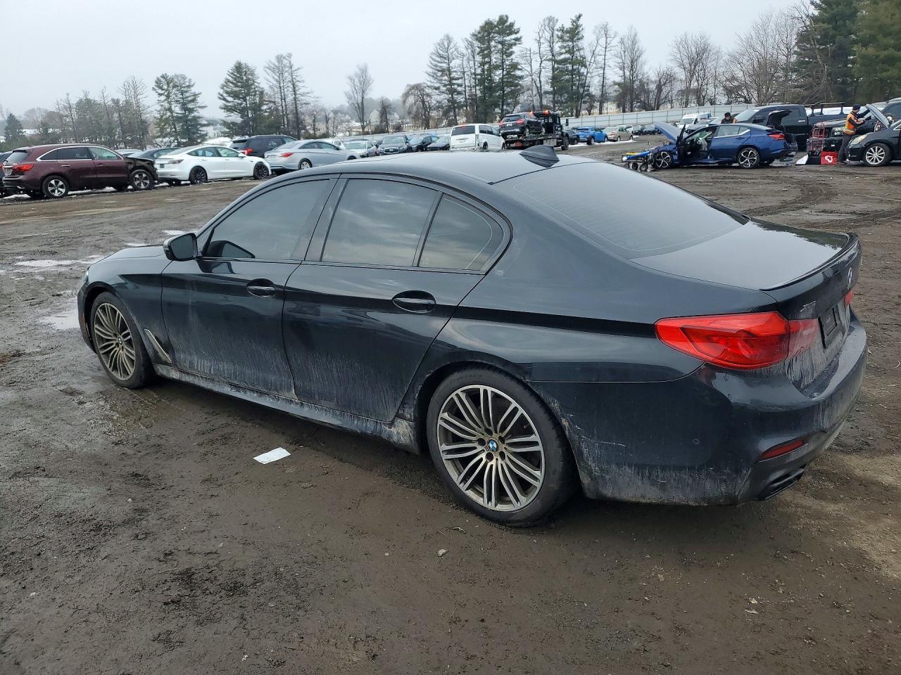 2019 BMW M550Xi - Фото 2