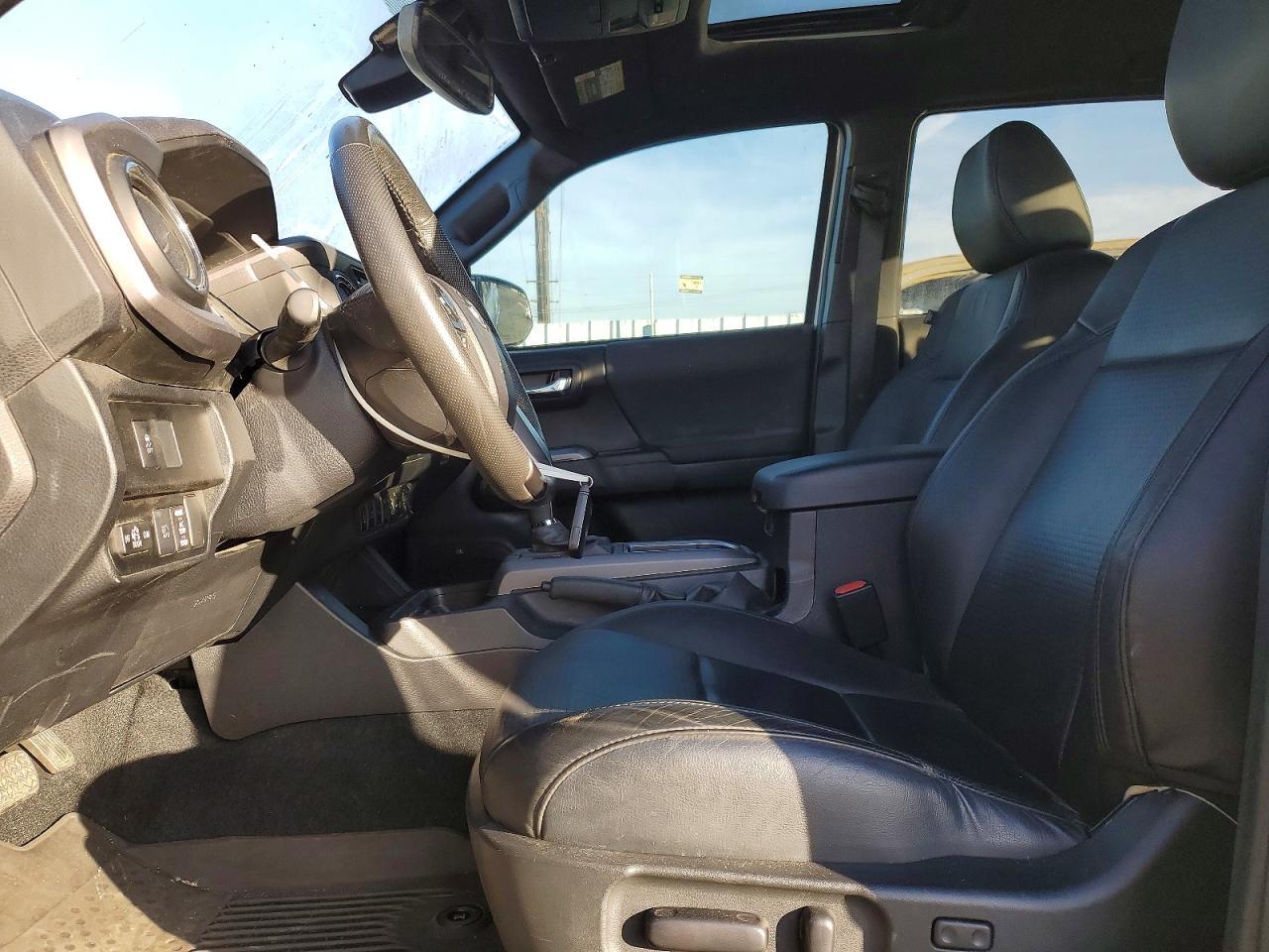 2022 Toyota Tacoma Trd Sport - Image 7