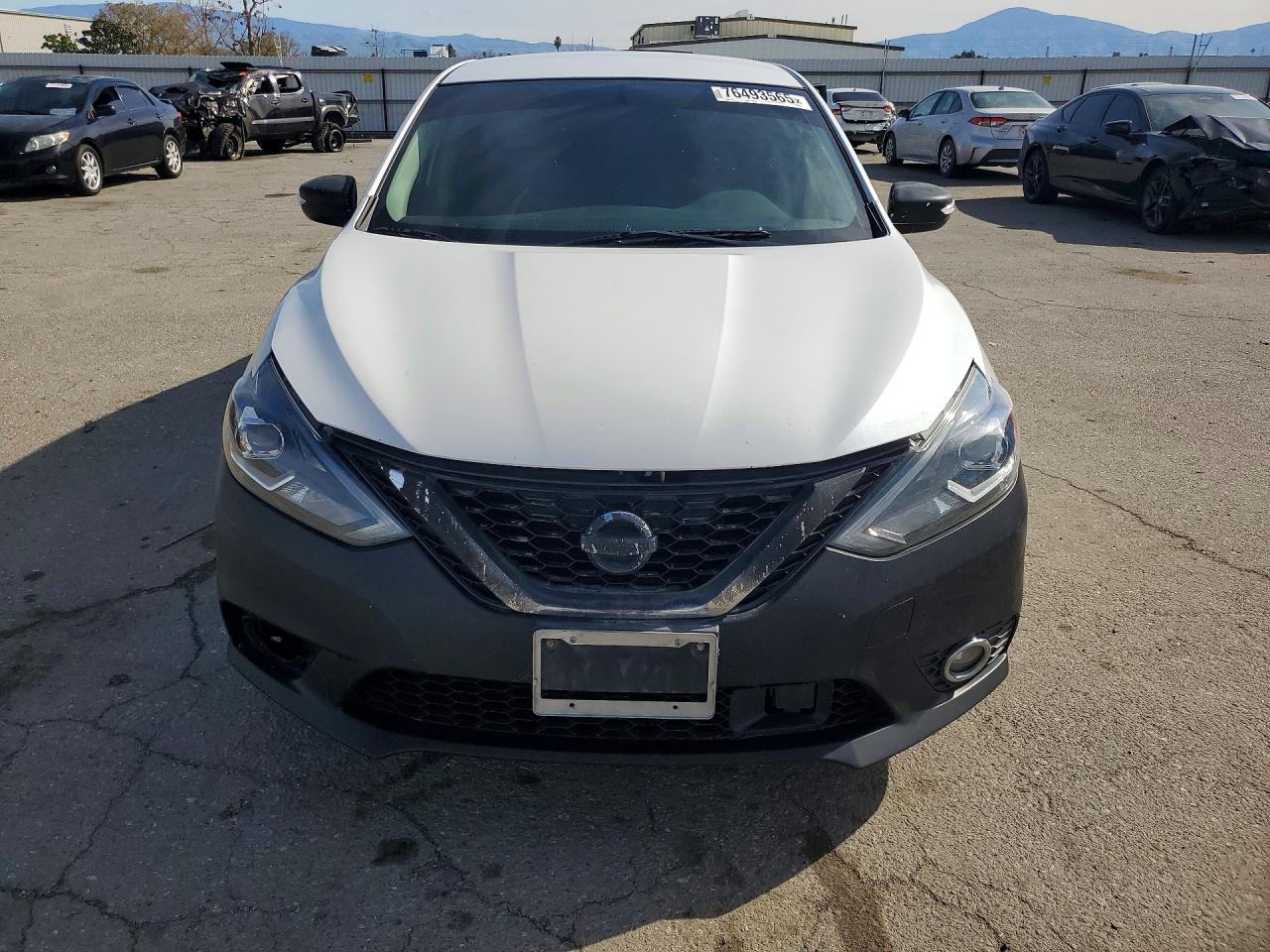 2019 Nissan Sentra S - Фото 5