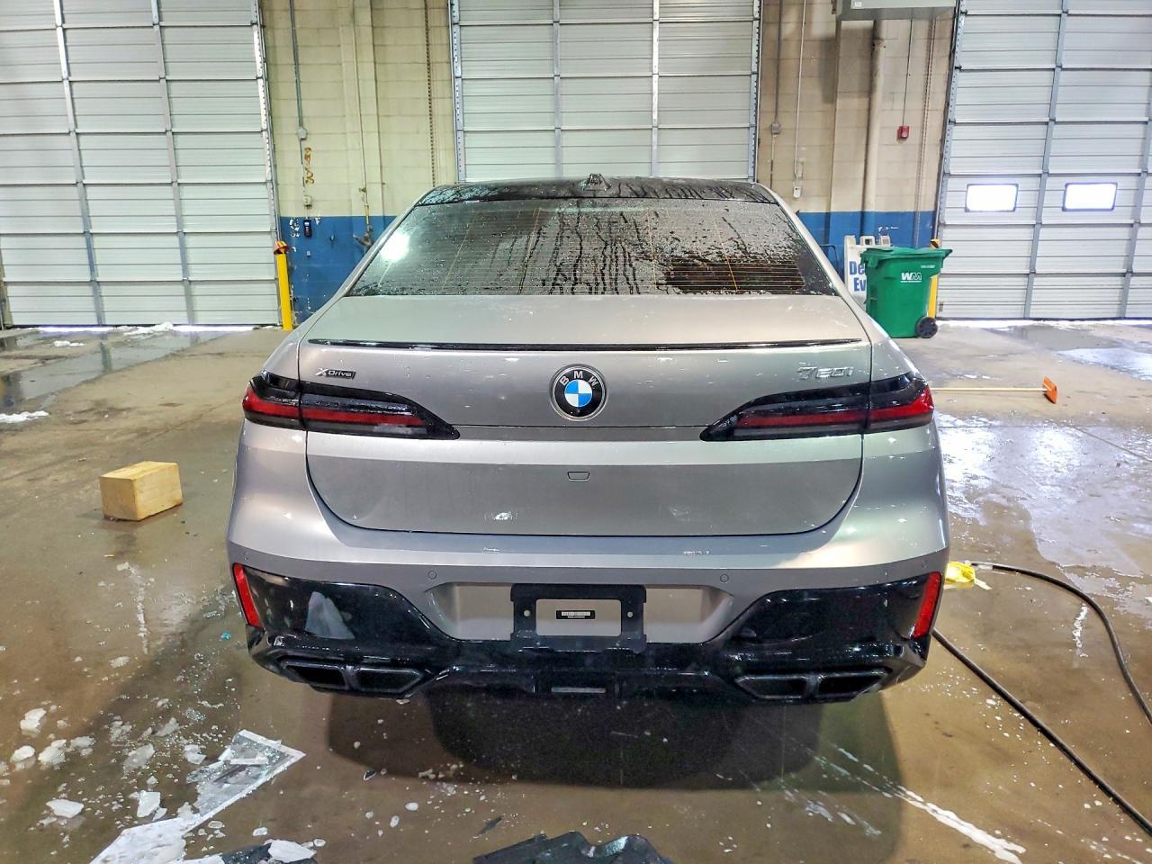 2023 BMW 760 Xi - Фото 6