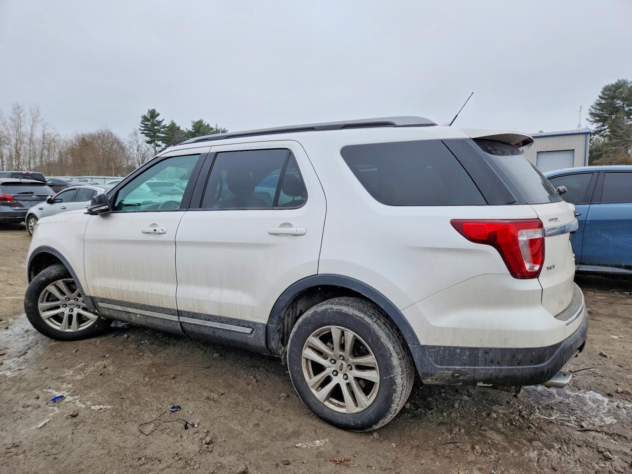 2018 Ford Explorer Xlt - Image 2