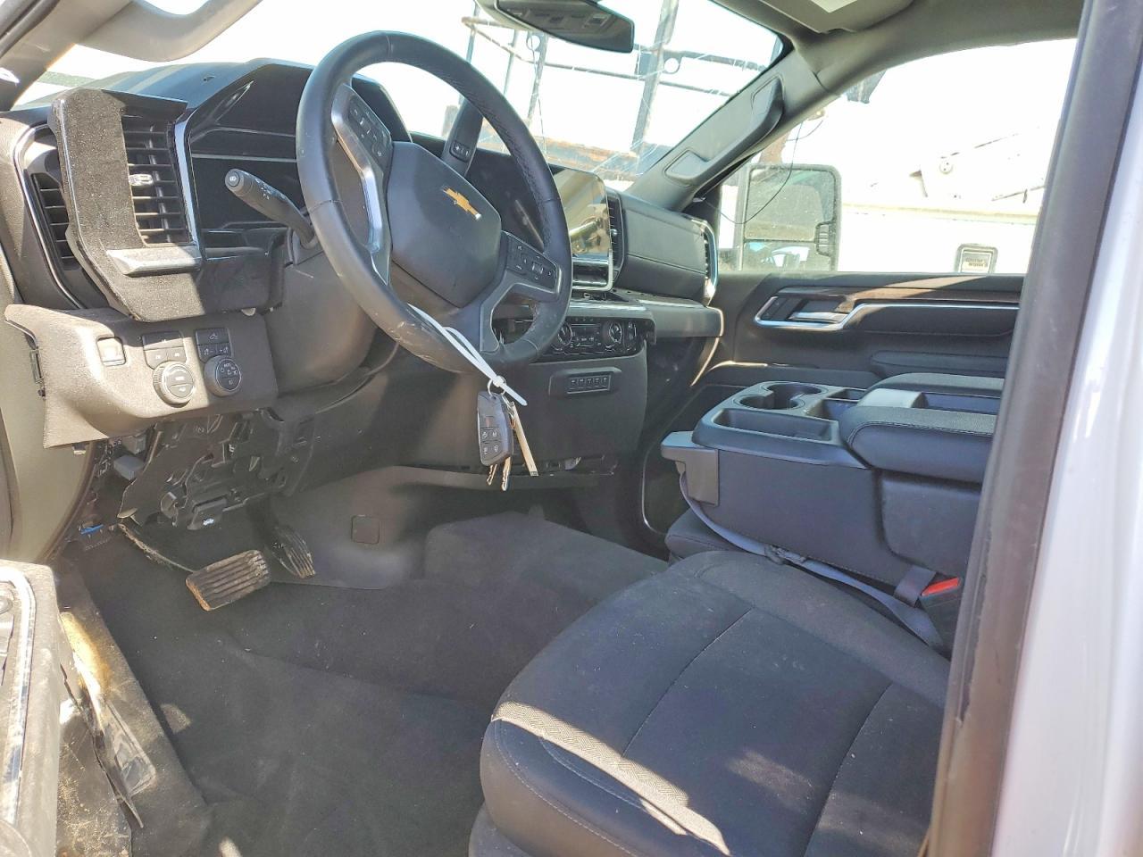 2025 Chevrolet Silverado K2500 Heavy Duty Lt - Image 7