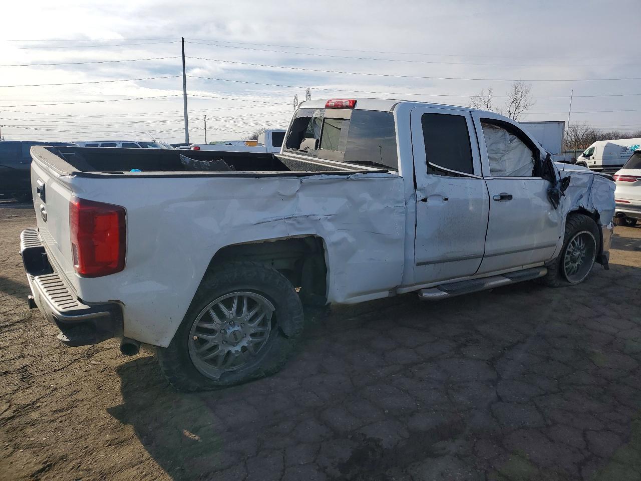 2018 Chevrolet Silverado K1500 Ltz - Фото 3