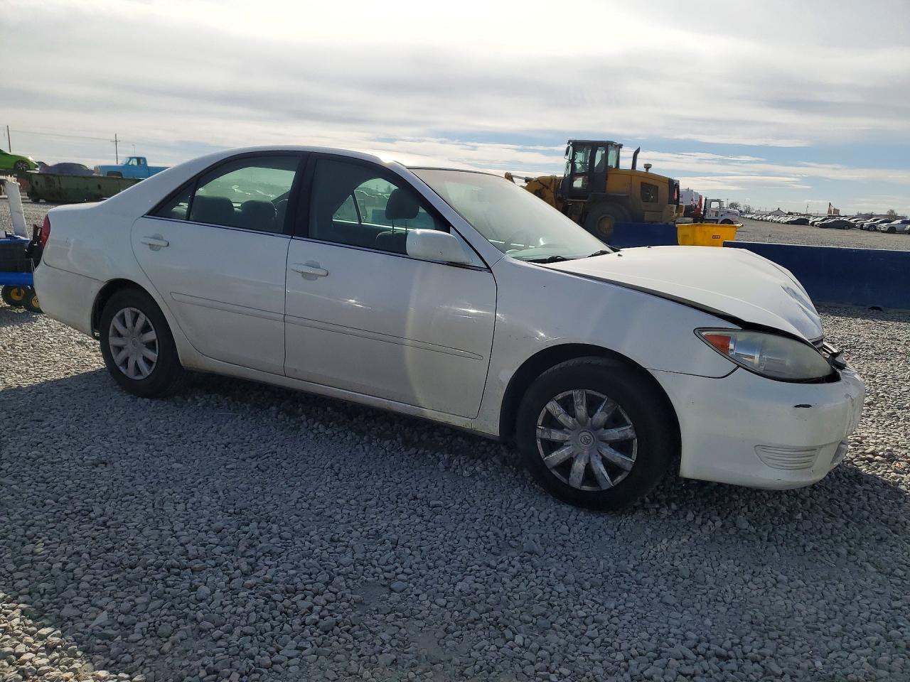 2005 Toyota Camry Le - Фото 4