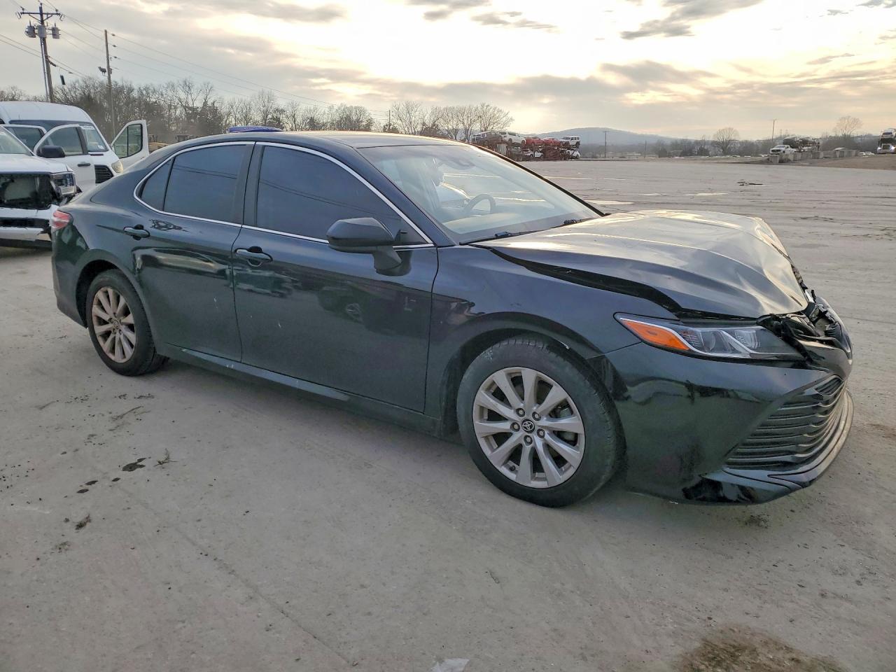 2020 Toyota Camry Le - Image 4