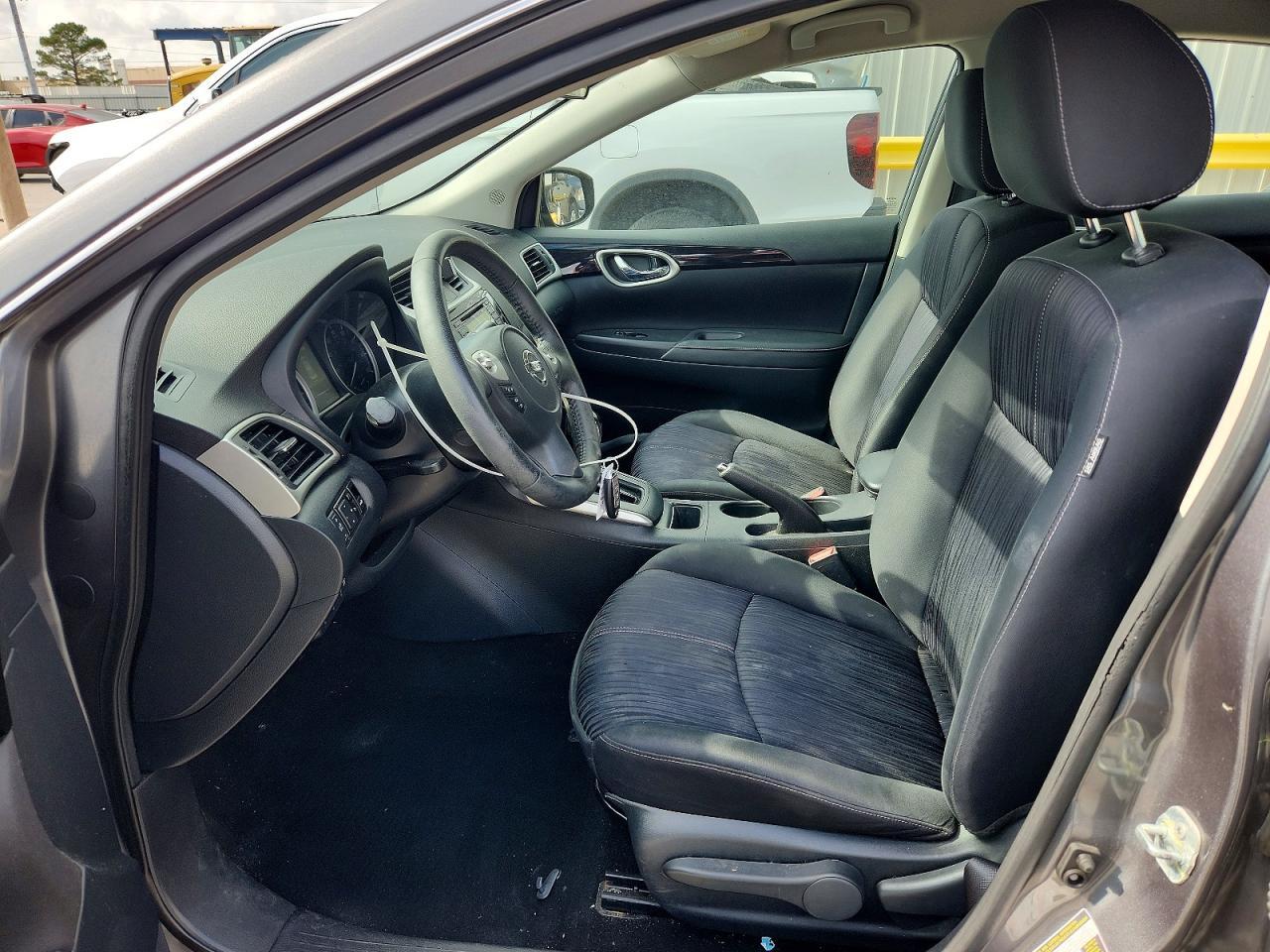 2018 Nissan Sentra Sv - Фото 7