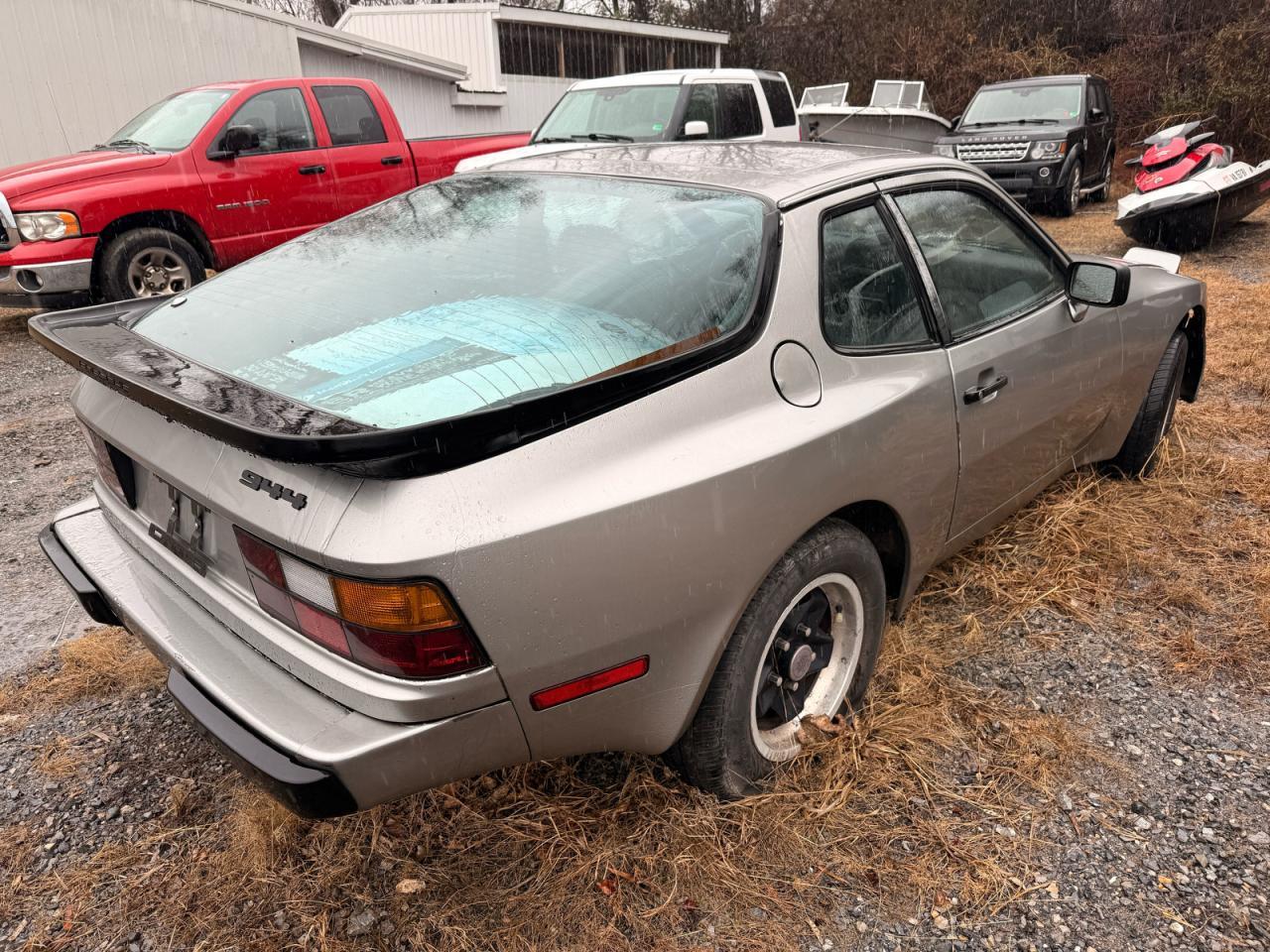 1983 Porsche 944 - Фото 3