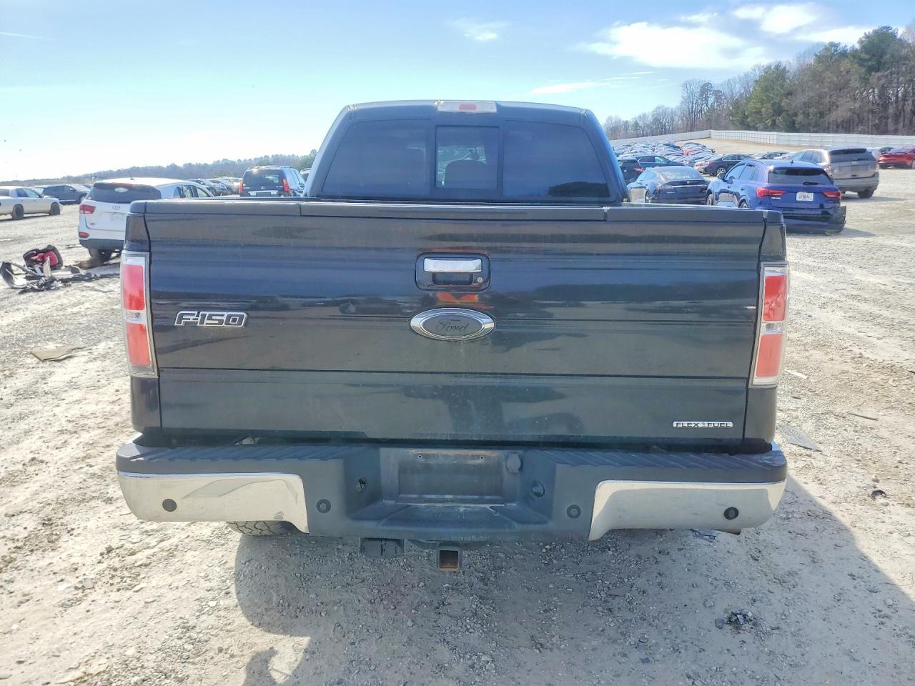 2012 Ford F150 Supercrew - Image 6