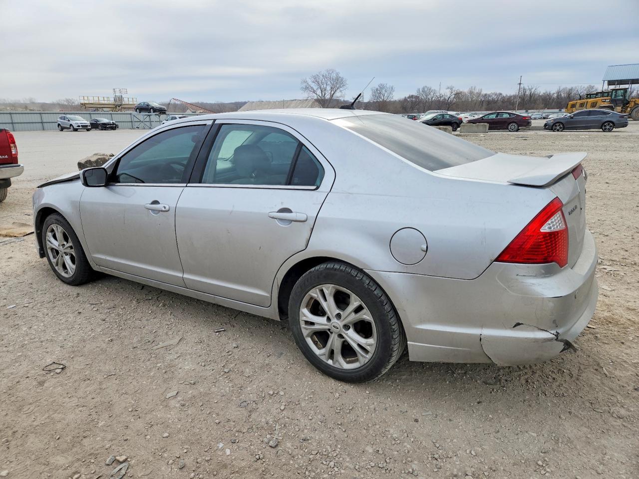 2012 Ford Fusion Se - Фото 2