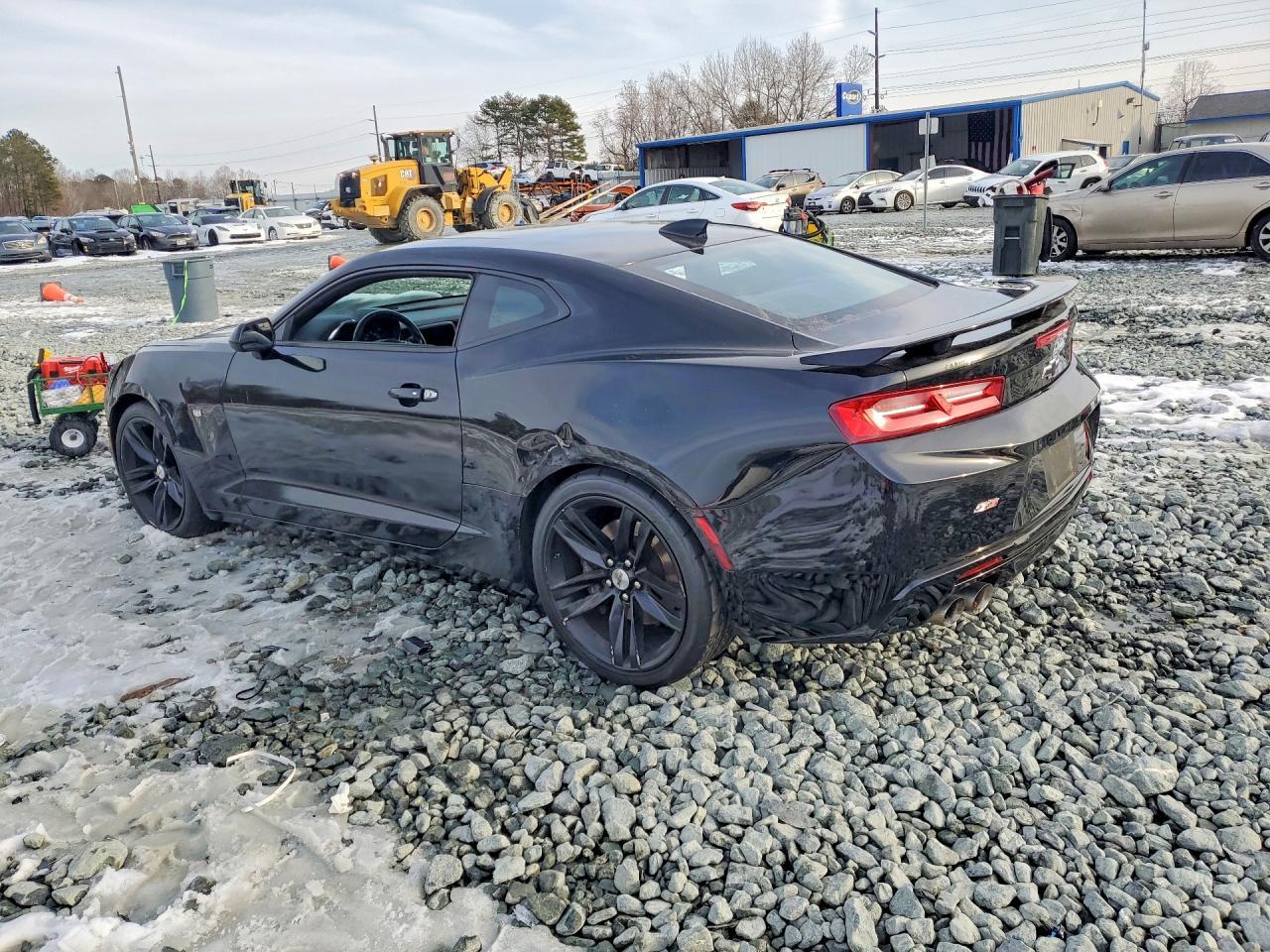 2018 Chevrolet Camaro Ss - Image 2