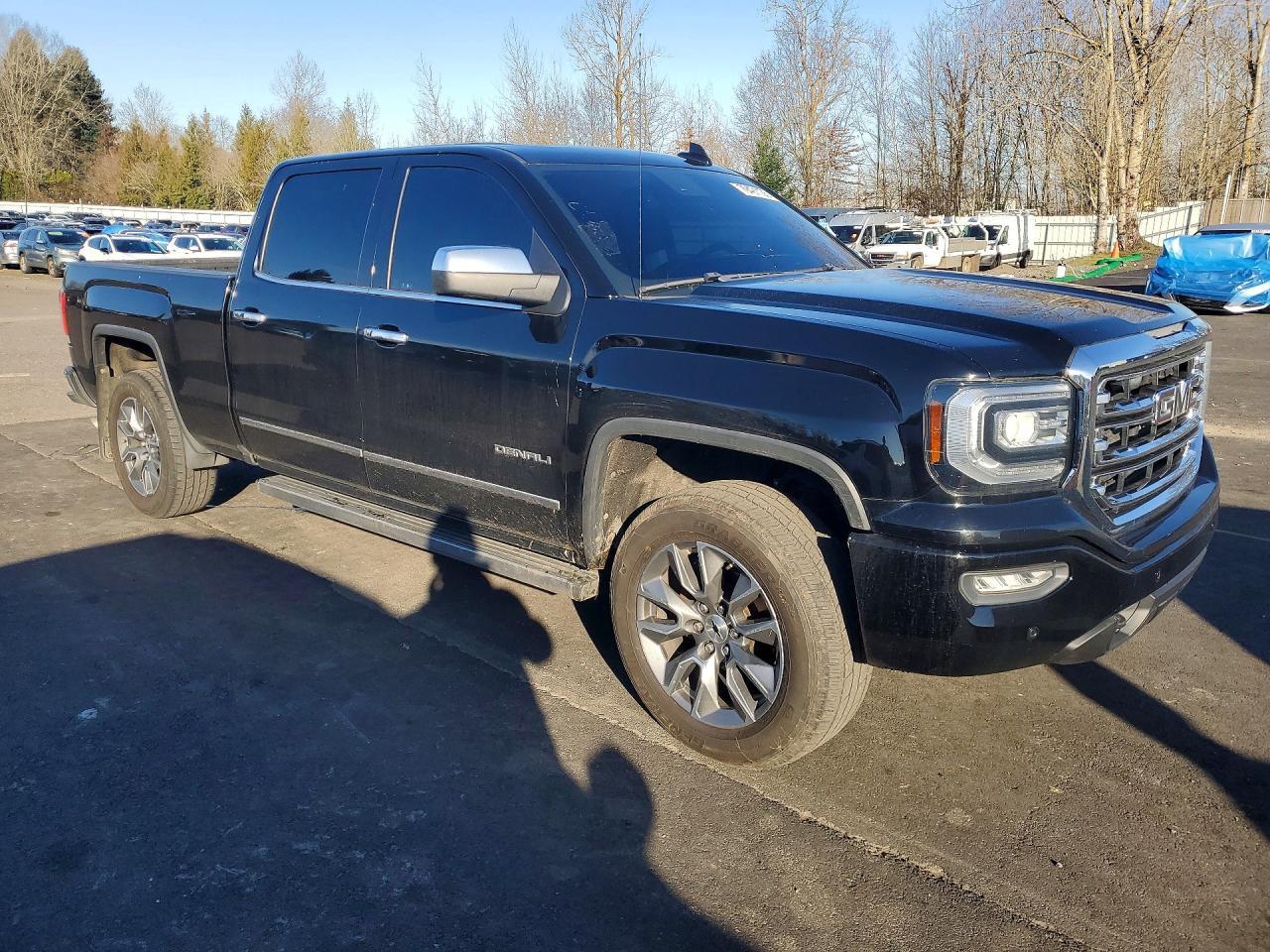 2017 GMC Sierra K1500 Denali - Image 4
