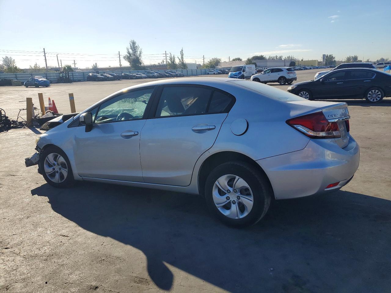 2015 Honda Civic Lx - Фото 2