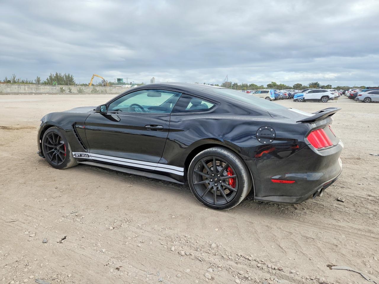2016 Ford Mustang Shelby Gt350 - Фото 2