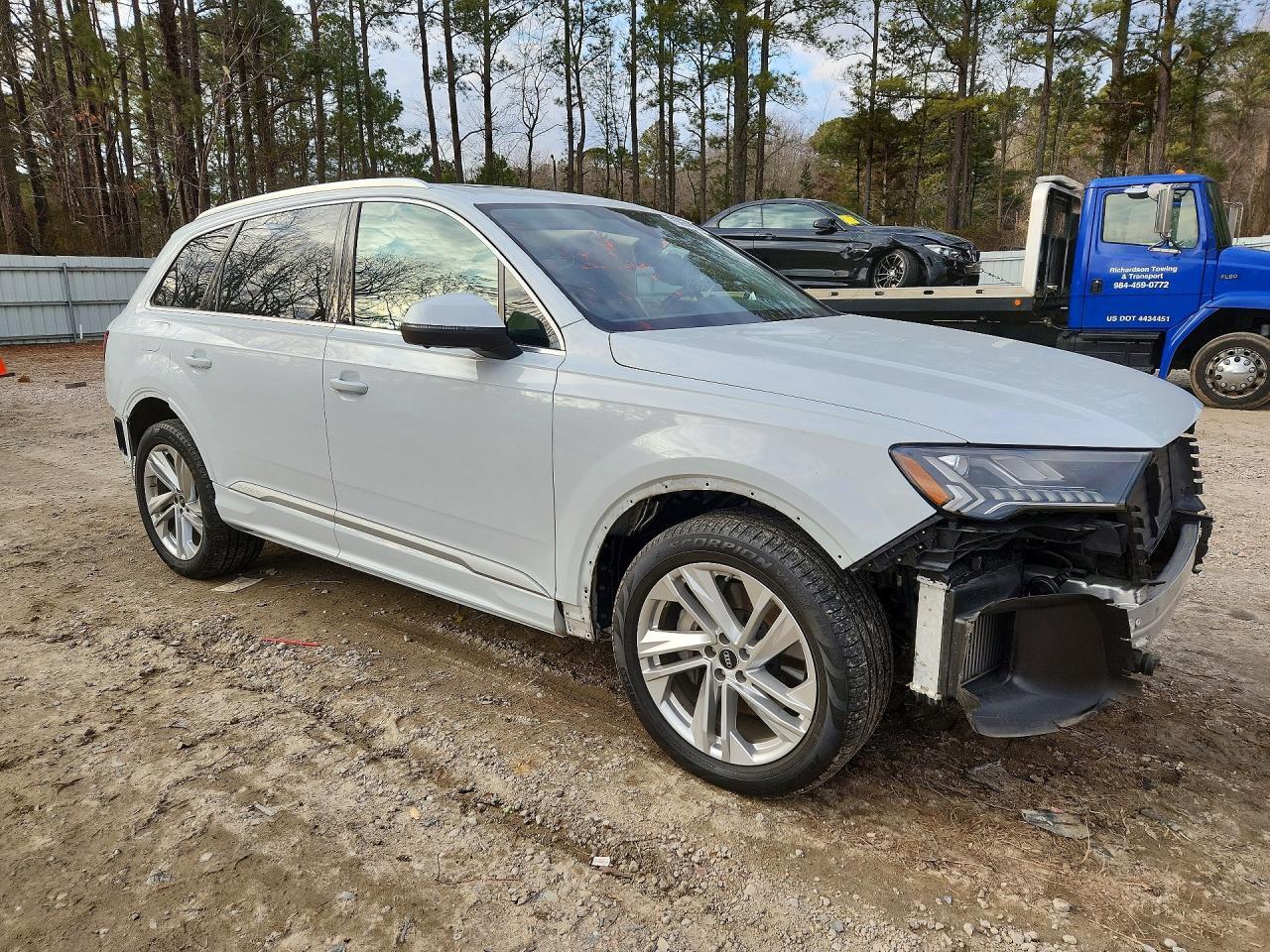 2023 Audi Q7 Premium Plus - Фото 4