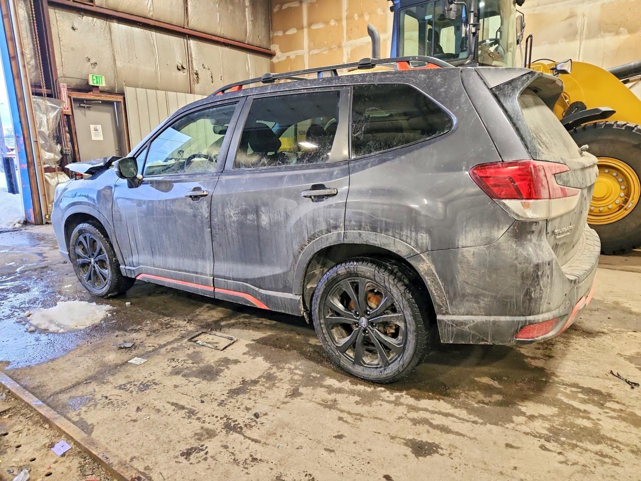 2021 Subaru Forester Sport - Фото 2