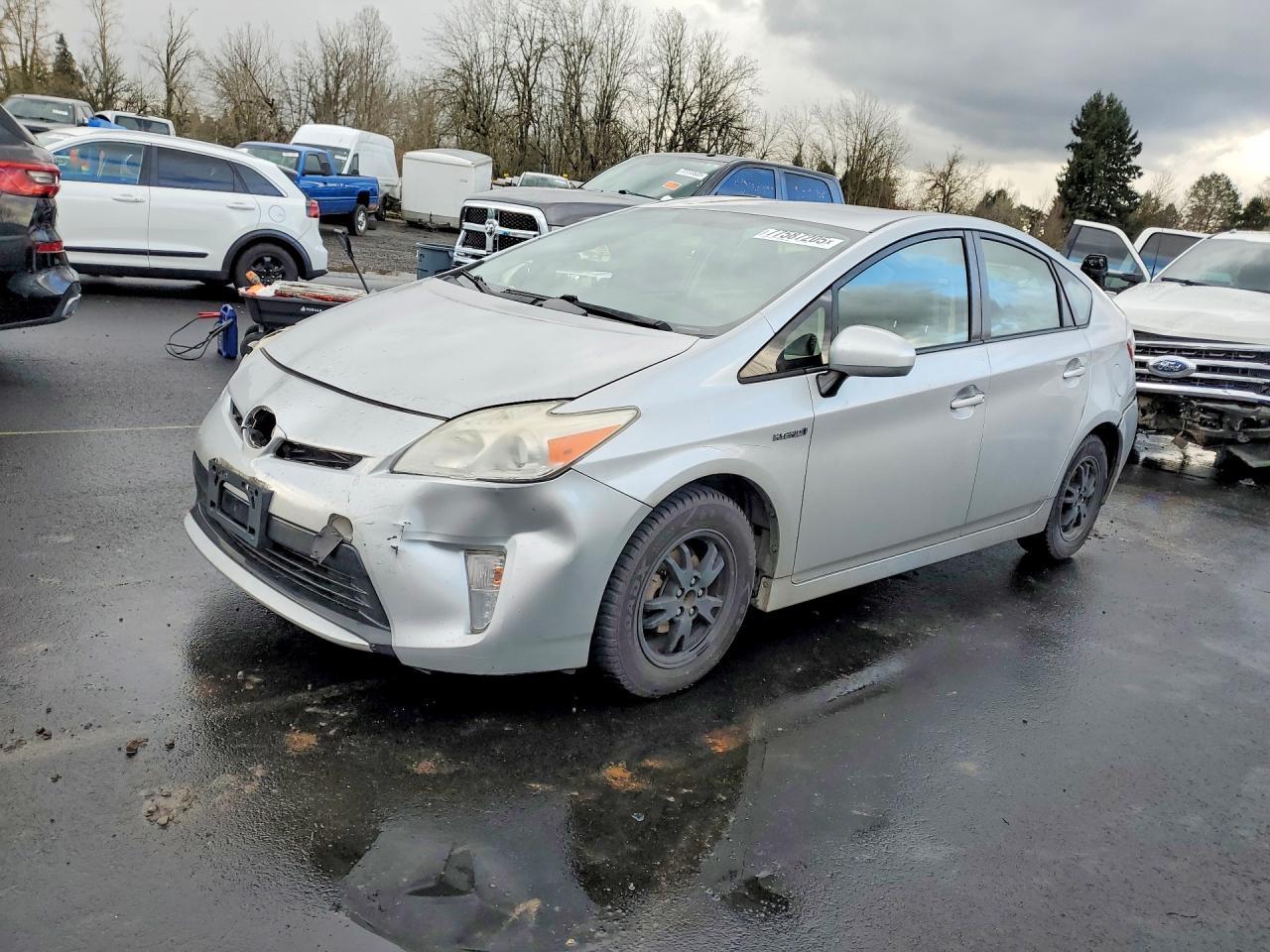 2013 Toyota Prius Two