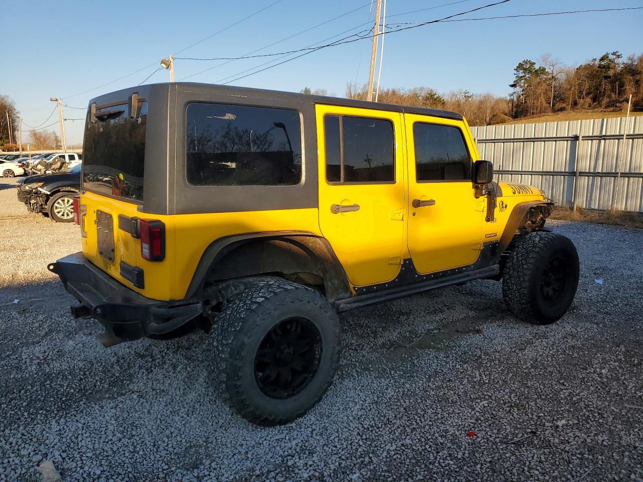 2015 Jeep Wrangler Unlimited Sport - Image 3