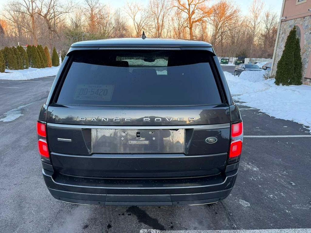 2018 Land Rover Range Rover Supercharged - Image 6