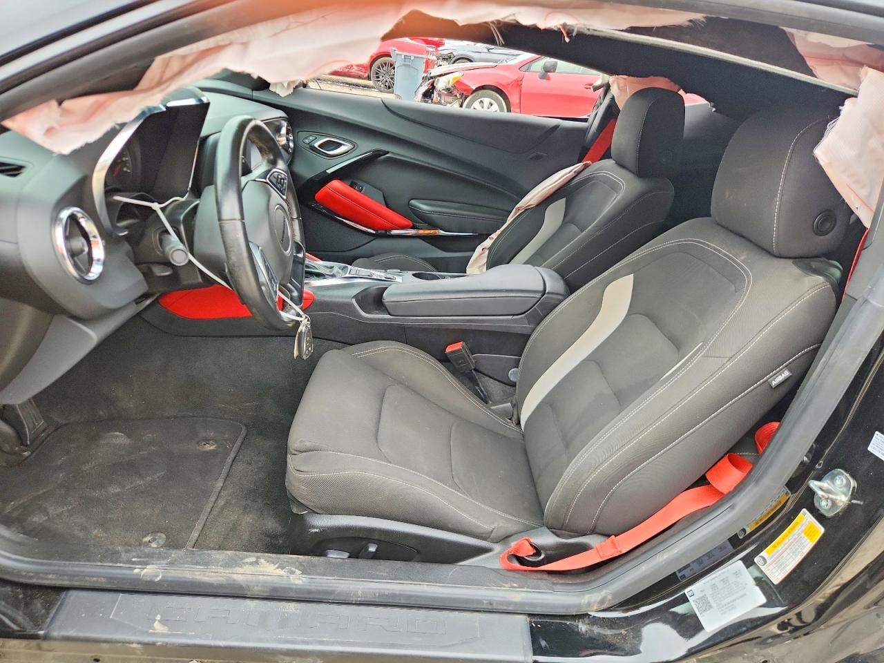 2022 Chevrolet Camaro Ls - Фото 7