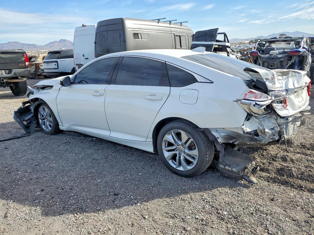 2019 Honda Accord Lx - Фото 2