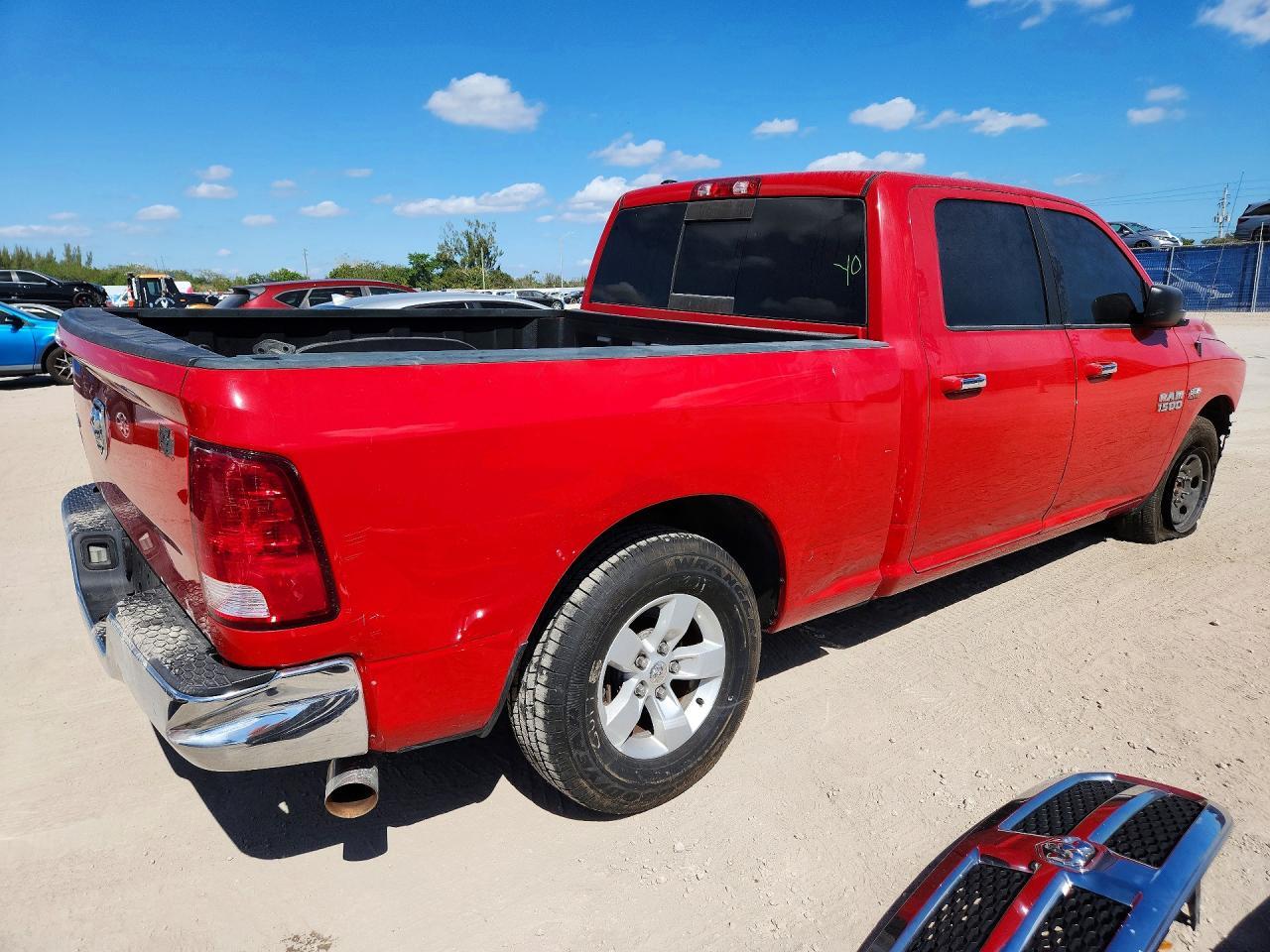 2018 Ram 1500 Slt - Фото 3