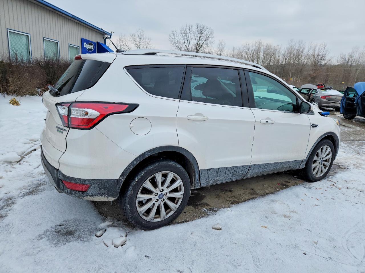 2017 Ford Escape Titanium - Фото 3