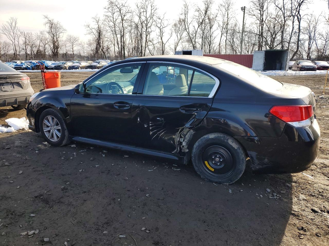 2010 Subaru Legacy 2.5I Premium - Фото 2