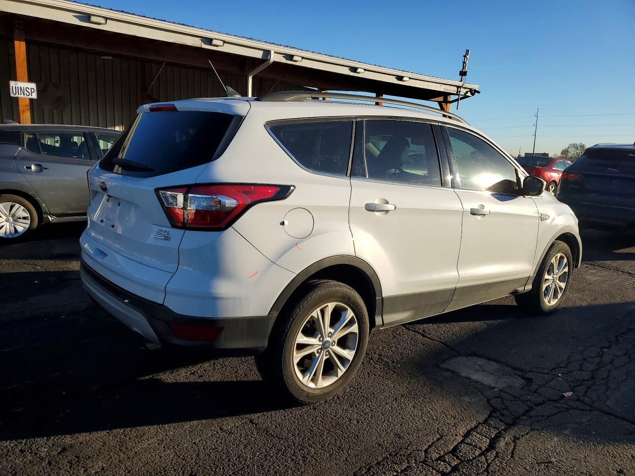 2018 Ford Escape Sel - Фото 3